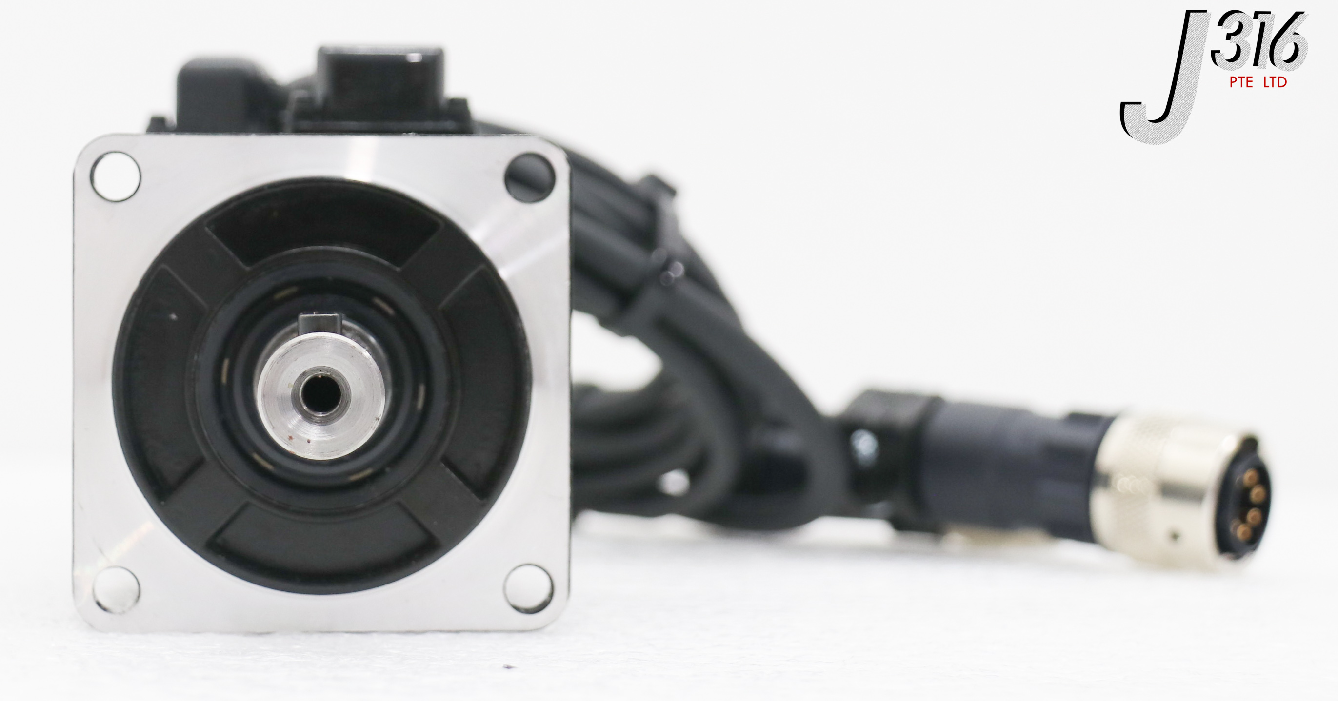 34799 SANYO DENKI AC SERVO MOTOR, SANMOTION R R2AA06020FXPN3M | eBay
